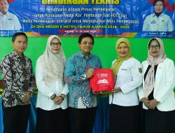 Dosen Magister Bahasa Inggris Universitas Teknokrat Indonesia Tingkatkan Kompetensi Deep Learning SMAN 6 Metro