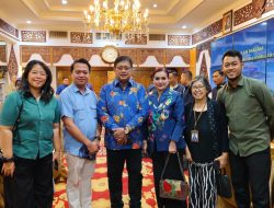 Pemberian 400 Beasiswa Universitas Indonesia Mandiri, Wujud Komitmen Gubernur Jambi