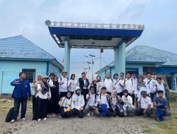 Dosen Universitas Indonesia Mandiri dan BEM Lakukan Kunjungan ke Pulau Sebesi