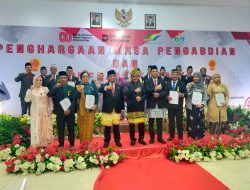 PTPN I Regional 7 Beri Penghargaan Masa Pengabdian