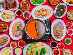 Nikmati Kehangatan dan Cita Rasa Asia dalam Menu Baru “Steamboat Sensation” di Akar Hotels & Resorts