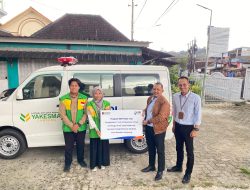 BRI Kanca Teluk Betung Serahkan Bantuan Ambulans BRI Peduli kepada Yayasan Kesejahteraan Madani Kota Bandar Lampung