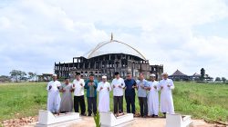 Rektor Universitas Teknokrat Lampung Pimpin Doa untuk Suhada Ijtimak Ulama di Masjid Agung Al Hijrah