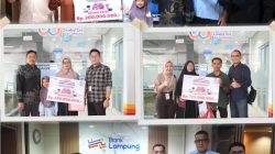 Bank Lampung Serahkan Grand Prize Hadiah Undian Simpeda Lokal Bank Lampung