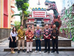 Universitas Teknokrat Indonesia Gelar IT Academy “Professional Track in Computer Science”, Penguatan Kolaborasi dengan QASPIR International & San Francisco Bay University