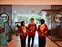 MAHASISWA TERBAIK UNIVERSITAS TEKNOKRAT INDONESIA KEMBANGKAN KOMPETENSI MELALUI MAGANG MANDIRI DI BPK RI LAMPUNG, PERKUAT COMMUNITY ENGAGEMENT DAN SDGs